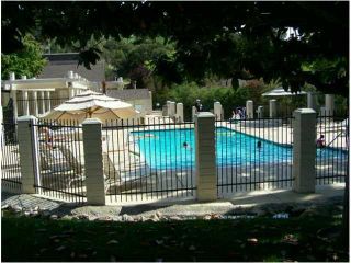 Photo 11: CLAIREMONT Townhouse for sale : 3 bedrooms : 4509 Caminito Cristalino in San Diego