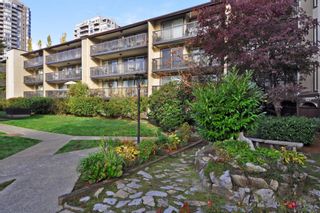 Photo 18: 311 9847 MANCHESTER Drive in Burnaby: Cariboo Condo for sale in "Barclay Woods" (Burnaby North)  : MLS®# R2317069