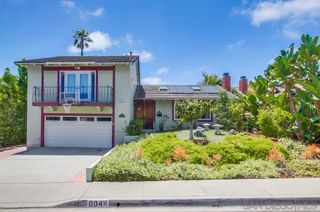Main Photo: UNIVERSITY CITY House for sale : 5 bedrooms : 6044 Charae St in San Diego