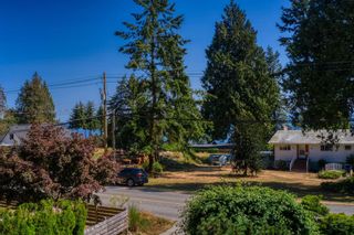 Photo 29: 1212 GOWER POINT Road in Gibsons: Gibsons & Area House for sale (Sunshine Coast)  : MLS®# R2605077
