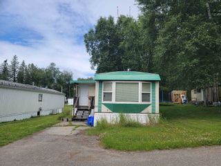 Photo 2: 32 3656 HILBORN Road in Quesnel: Quesnel - Town Manufactured Home for sale in "Robin Road Subdivision" : MLS®# R2712665