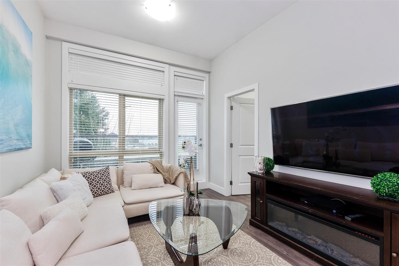 Main Photo: 402 707 E 43 AVENUE in Vancouver: Fraser VE Condo for sale (Vancouver East)  : MLS®# R2543139