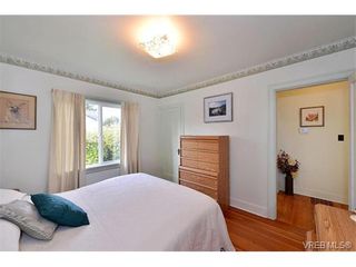 Photo 11: 1109 Lyall St in VICTORIA: Es Saxe Point House for sale (Esquimalt)  : MLS®# 747049