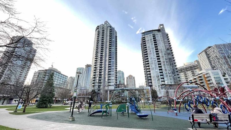 FEATURED LISTING: 1105 - 1199 SEYMOUR Street Vancouver