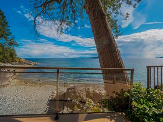Photo 4: 8377 REDROOFFS Road in Halfmoon Bay: Halfmn Bay Secret Cv Redroofs House for sale (Sunshine Coast)  : MLS®# R2688177