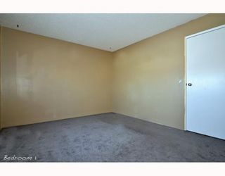 Photo 7: 36 CEDARDALE Mews SW in CALGARY: Cedarbrae Residential Detached Single Family for sale (Calgary)  : MLS®# C3404111