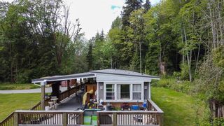 Photo 30: 880 GILMOUR Road in Gibsons: Gibsons & Area House for sale (Sunshine Coast)  : MLS®# R2695872