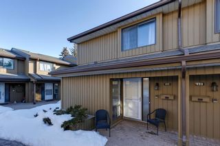 Photo 1: 411 3131 63 Avenue SW in Calgary: Lakeview Row/Townhouse for sale : MLS®# A2034471
