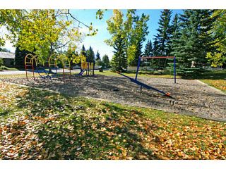 Photo 19: 108 LAKE MEAD Place SE in CALGARY: Lk Bonavista Estates Residential Detached Single Family for sale (Calgary)  : MLS®# C3586278
