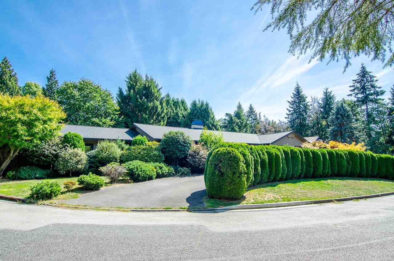 Main Photo: 11 SEMANA Crescent in Vancouver: University VW House for sale (Vancouver West)  : MLS®# R2495782