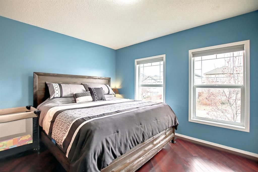 Photo 15: Photos: 677 Evermeadow Road SW in Calgary: Evergreen Detached for sale : MLS®# A1156824