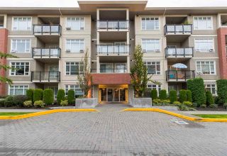 Photo 19: B201 20211 66 Avenue in Langley: Willoughby Heights Condo for sale in "Elements" : MLS®# R2412184
