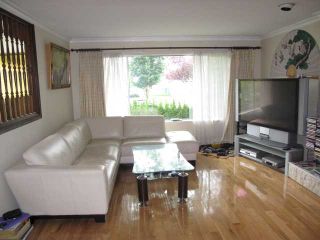 Photo 2: 4278 DUMFRIES Street in Vancouver: Knight House for sale (Vancouver East)  : MLS®# V910458