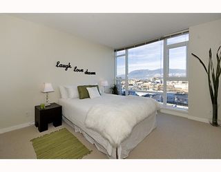 Photo 9: 906 1650 W 7TH Avenue in Vancouver: Fairview VW Condo for sale in "VIRTU" (Vancouver West)  : MLS®# V748830