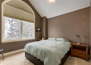 Photo 32: 2 Bowbank Crescent NW in Calgary: Bowness Detached for sale : MLS®# A1189933