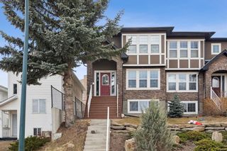 Main Photo: 419 34 Avenue NE in Calgary: Highland Park Semi Detached (Half Duplex) for sale : MLS®# A2124753