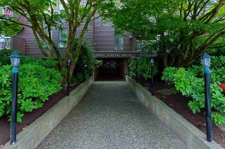 Photo 1: 401 3680 W 7TH Avenue in Vancouver: Kitsilano Condo for sale in "JERICHO HOUSE" (Vancouver West)  : MLS®# R2078585