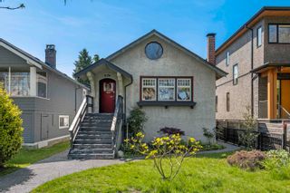 Main Photo: 3174 W 10TH Avenue in Vancouver: Kitsilano House for sale (Vancouver West)  : MLS®# R2883158