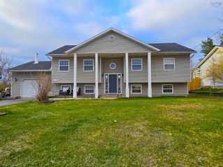 Photo 1: 578 Brandy Avenue in Greenwood: Kings County Residential for sale (Annapolis Valley)  : MLS®# 202408870