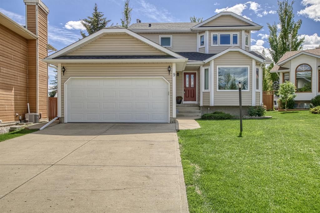 Main Photo: 9 Shannon Green SW in Calgary: Shawnessy Detached for sale : MLS®# A2050924