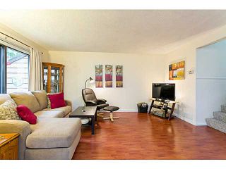 Photo 2: 412 CARDIFF Way in Port Moody: College Park PM Townhouse for sale in "EASTHILL" : MLS®# V1059936