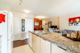Photo 11: 1202 1082 SEYMOUR Street in Vancouver: Downtown VW Condo for sale in "FREESIA" (Vancouver West)  : MLS®# R2698164