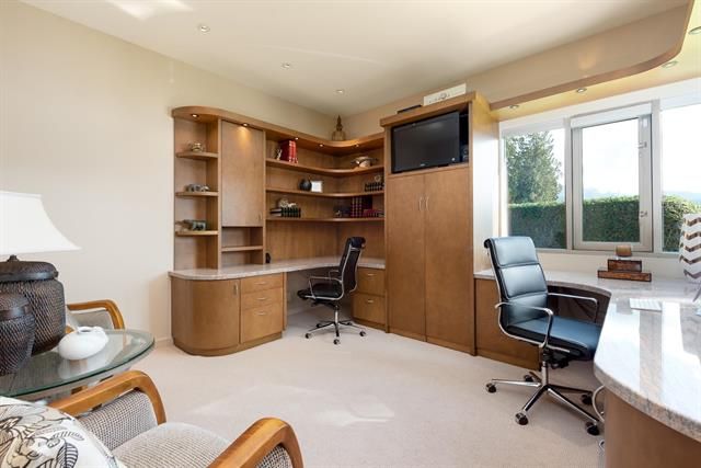 Photo 18: Photos: 2796 Panorama Drive in North Vancouver: Deep Cove House for sale : MLS®# R2623924