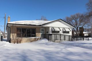 Photo 1: 1 Peony Avenue in Winnipeg: Garden City Residential for sale (4G)  : MLS®# 202303526