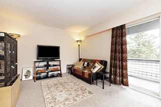Photo 2: 1015 CLARKE Road in Port Moody: College Park PM Townhouse for sale : MLS®# R2712394