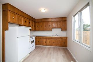 Photo 3: 34 Reay Crescent in Winnipeg: Valley Gardens Residential for sale (3E)  : MLS®# 202118935