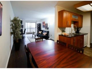 Photo 2: 404 9672 134TH Street in Surrey: Whalley Condo for sale in "PARKWOODS" (North Surrey)  : MLS®# F1429232