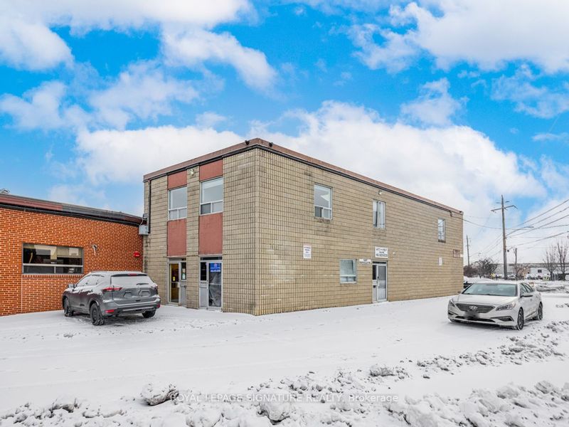 FEATURED LISTING: 201 - 127 Manville Road Toronto