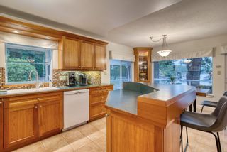 Photo 3: 4781 FRANCIS PENINSULA Road in Madeira Park: Pender Harbour Egmont House for sale (Sunshine Coast)  : MLS®# R2810986