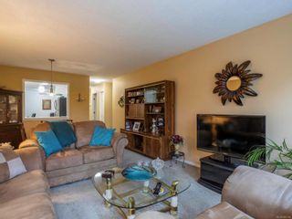 Photo 17: 111 10461 Resthaven Dr in Sidney: Si Sidney North-East Condo for sale : MLS®# 889198