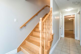 Photo 4: 128 Beaver Bank Road in Halifax: 25-Sackville Residential for sale (Halifax-Dartmouth)  : MLS®# 202226228