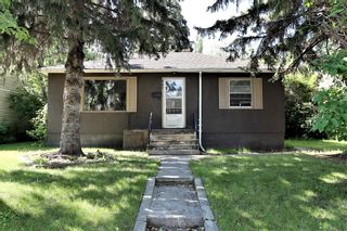 Main Photo: 447 31 Avenue NW in Calgary: Mount Pleasant Detached for sale : MLS®# A1240261