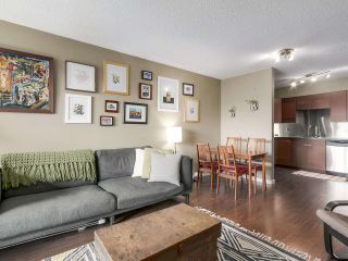 Photo 3: 202 111 W 10TH Avenue in Vancouver: Mount Pleasant VW Condo for sale (Vancouver West)  : MLS®# R2208429