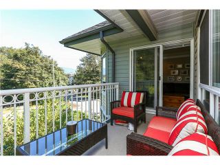 Photo 3: 407 2439 WILSON Avenue in Port Coquitlam: Central Pt Coquitlam Condo for sale in "AVEBURY POINT" : MLS®# V1027199