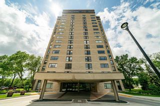 Photo 1: 102 200 Tuxedo Avenue in Winnipeg: Tuxedo Condominium for sale (1E)  : MLS®# 202212498