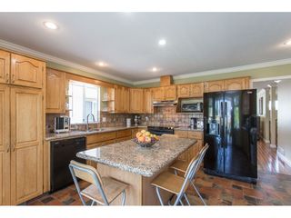 Photo 5: 20545 120B Avenue in Maple Ridge: Northwest Maple Ridge House for sale : MLS®# R2198537
