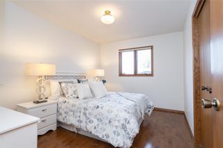 Photo 22: Sprawling Bungalow w/Sunroom in Winnipeg: 1S House for sale (Richmond West) 