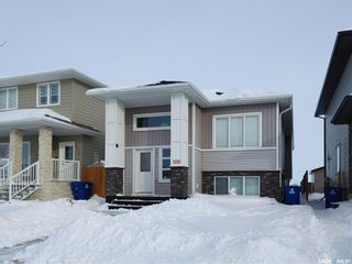 Photo 1: 3946 33rd Street West in Saskatoon: Kensington Residential for sale : MLS®# SK882922