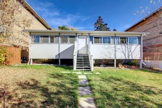 Photo 3: 2315 48 Street NW in Calgary: Montgomery Detached for sale : MLS®# A2006311