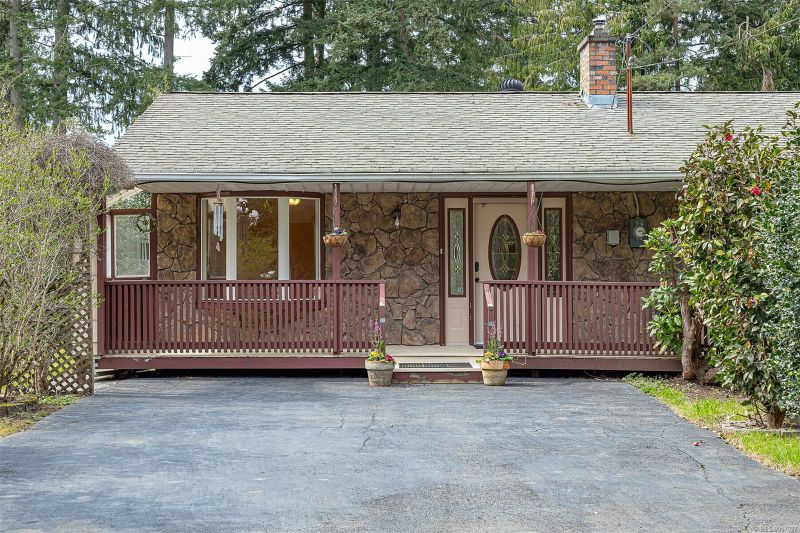 FEATURED LISTING: 4396 Sears Rd Cowichan Bay