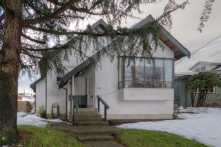 Photo 1: 236 OSBORNE Avenue in New Westminster: GlenBrooke North House for sale in "GLENBROOKE NORTH" : MLS®# R2130575