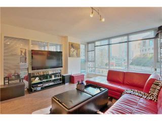 Photo 1: 905 788 HAMILTON Street in Vancouver: Downtown VW Condo for sale (Vancouver West)  : MLS®# V1053998