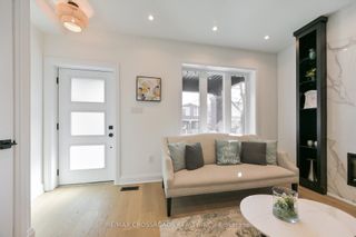Photo 4: 26 Glebeholme Boulevard in Toronto: Danforth House (2-Storey) for sale (Toronto E03)  : MLS®# E8217042