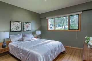 Photo 11: 1561 MERLYNN Crescent in North Vancouver: Westlynn House for sale : MLS®# R2143855