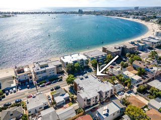 Photo 5: PACIFIC BEACH Condo for sale : 2 bedrooms : 3745 Riviera Dr #1 in San Diego