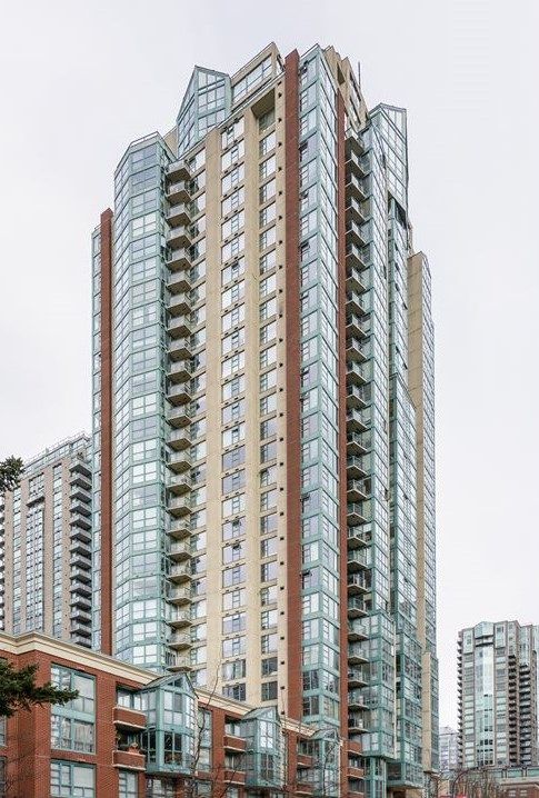 Main Photo: 1202 939 HOMER Street in Vancouver: Yaletown Condo for sale in "THE PINNACLE" (Vancouver West)  : MLS®# R2617528
